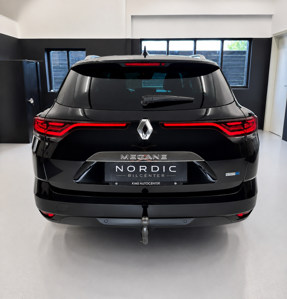 Renault Megane IV 1,6 E-Tech Intens Sport Tourer 5d