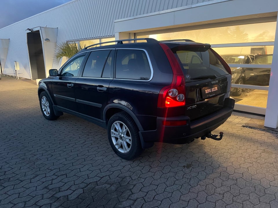 Volvo XC90 2,4 D5 185 Summum aut. AWD Van 5d