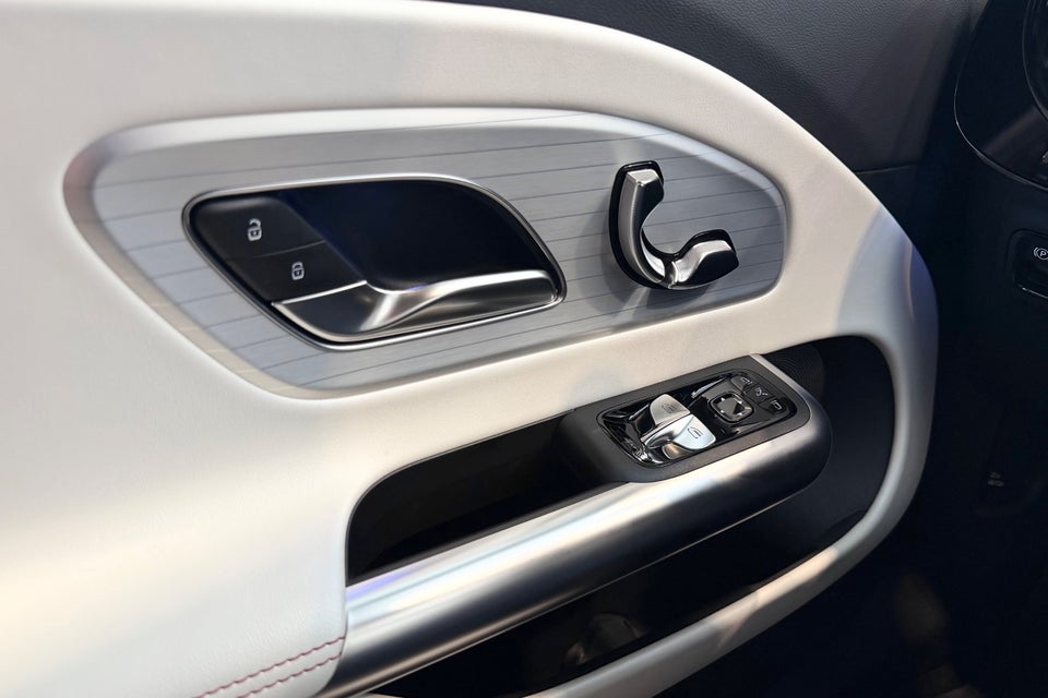 Mercedes CLA250+ electric AMG Premium Plus 4d