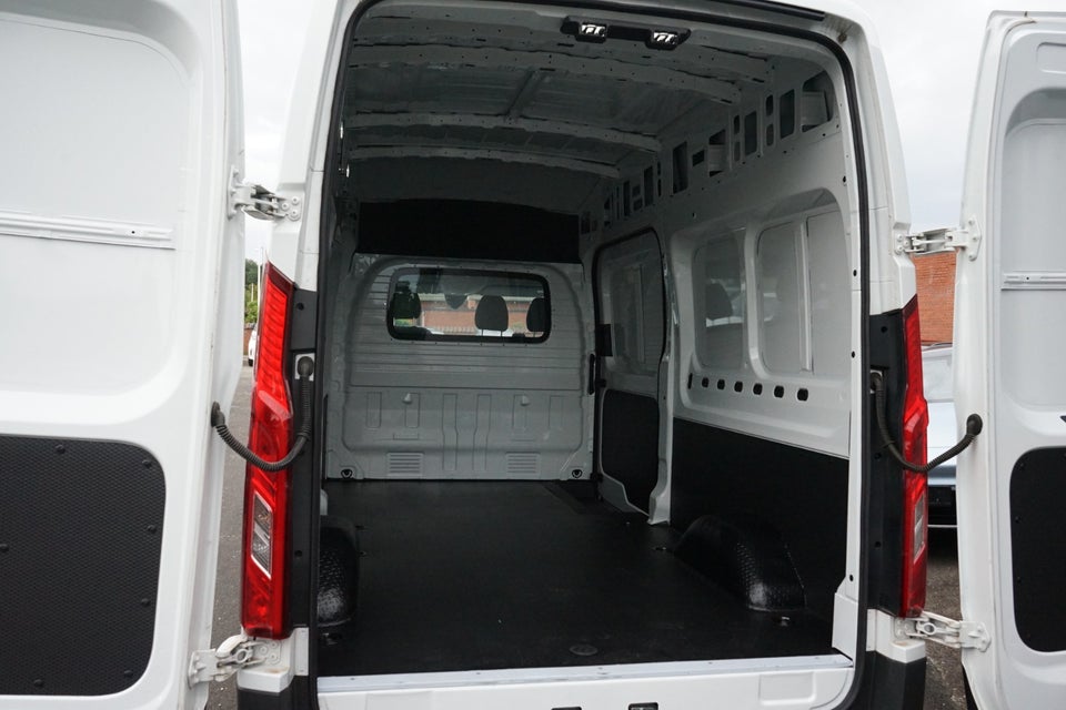 Maxus e-Deliver 9 88 L3H3 Kassevogn