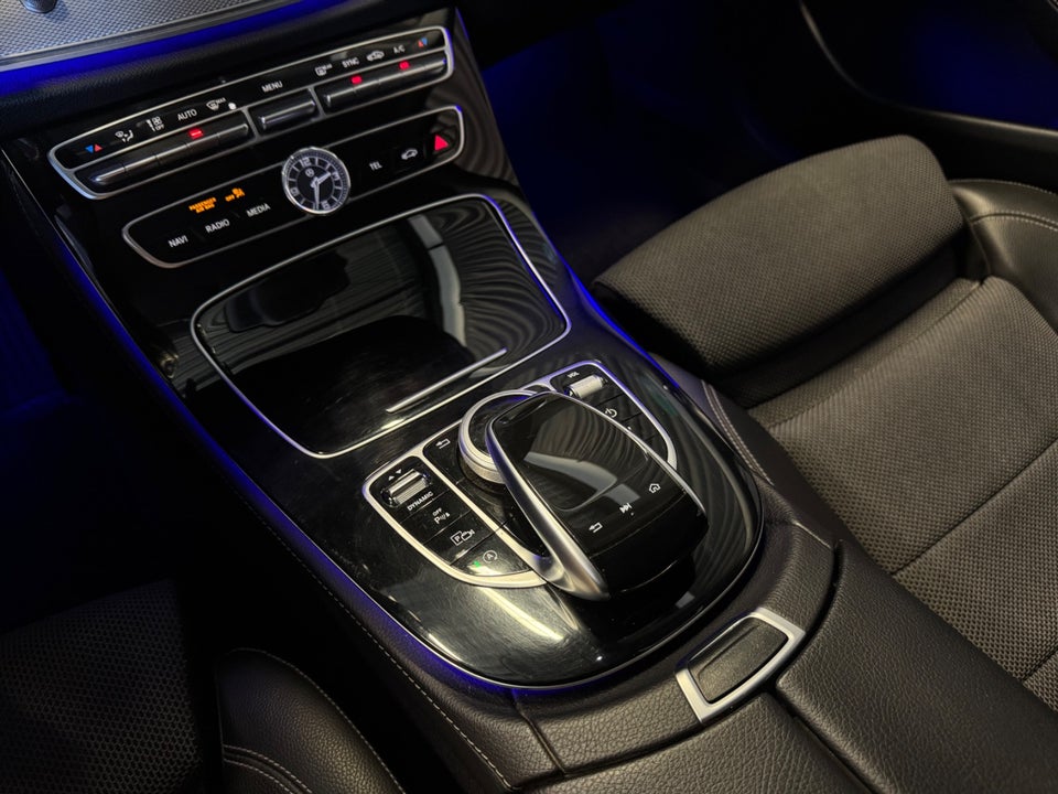 Mercedes E220 d 2,0 Avantgarde stc. aut. 5d