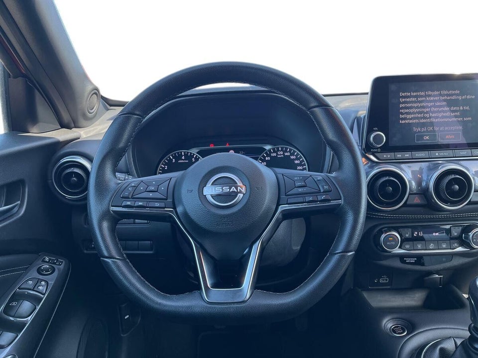 Nissan Juke 1,0 Dig-T 114 N-Connecta 5d