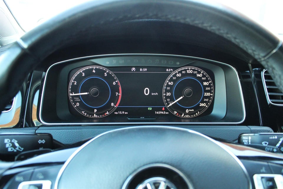 VW Golf VII 1,5 TSi 150 Highline Variant DSG 5d