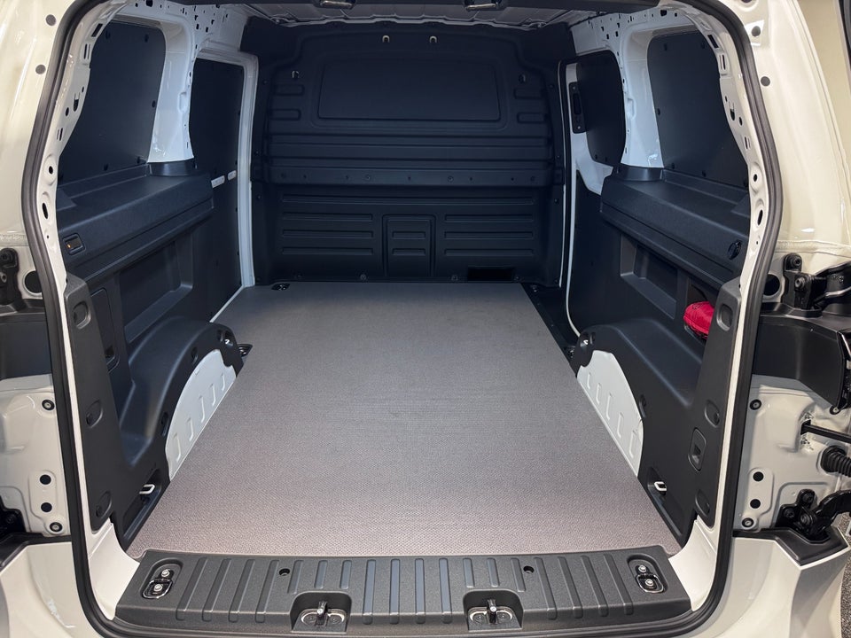 VW ID.Buzz 79 Cargo Pro