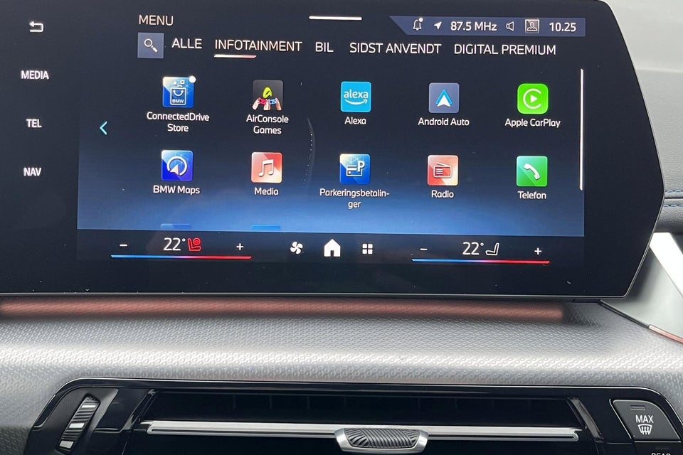 BMW iX1 eDrive20 M-Sport 5d