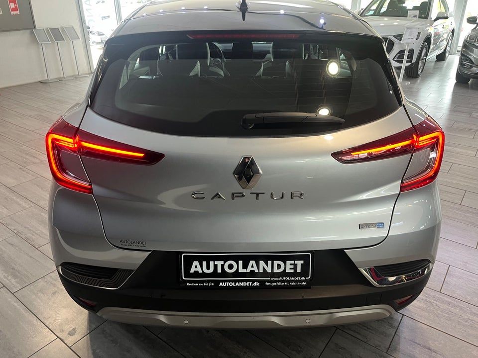 Renault Captur 1,6 E-Tech Intens 5d