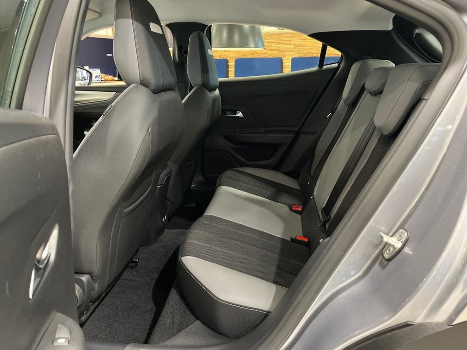 Opel Mokka-e 50 Elegance 5d