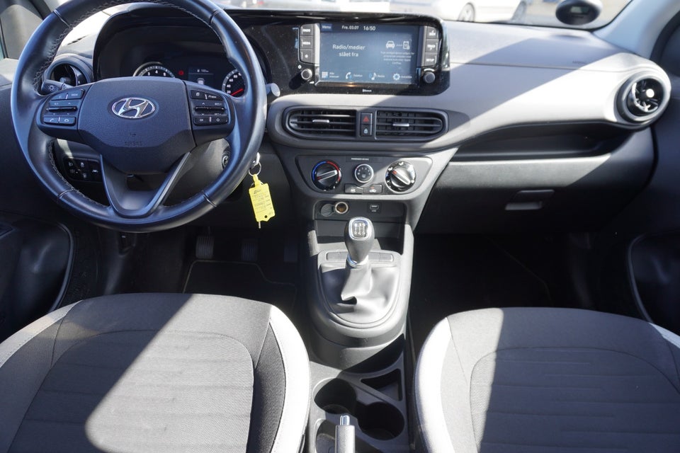 Hyundai i10 1,0 MPi Essential 5d