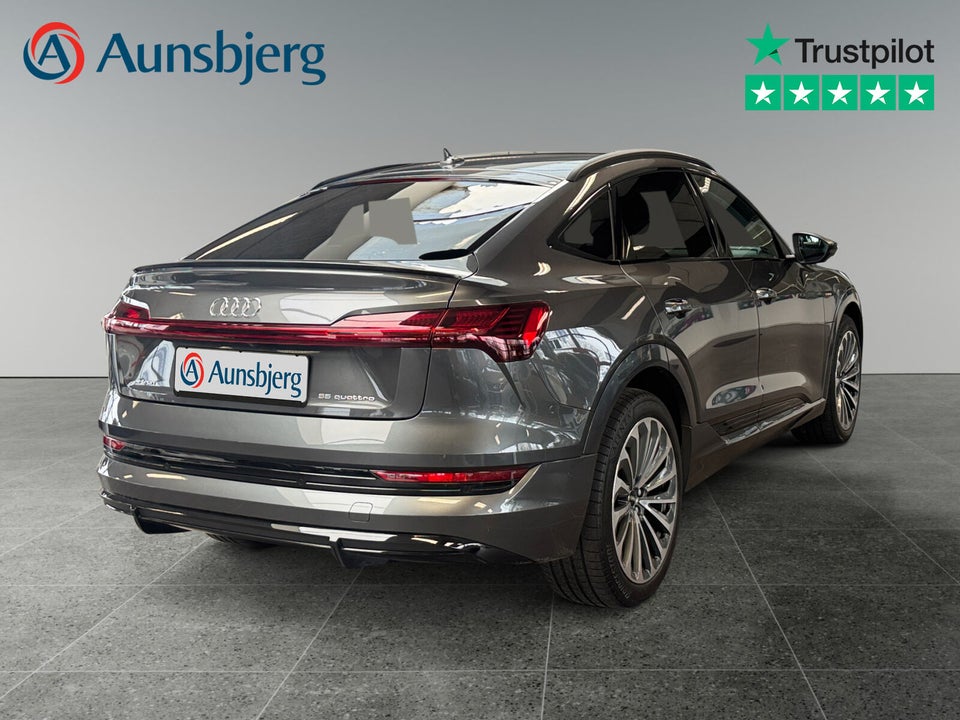 Audi e-tron 55 S-line Sportback quattro 5d