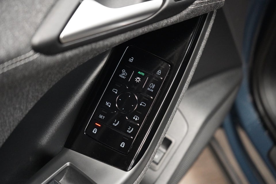 Audi Q6 e-tron S-line performance 5d