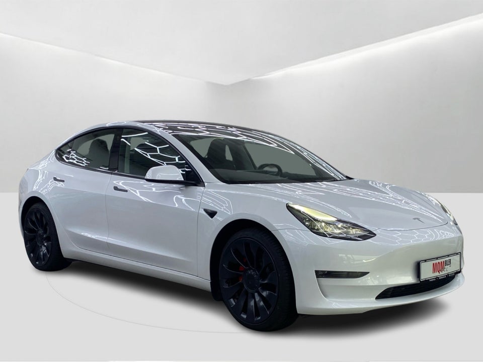 Tesla Model 3 Performance AWD 4d