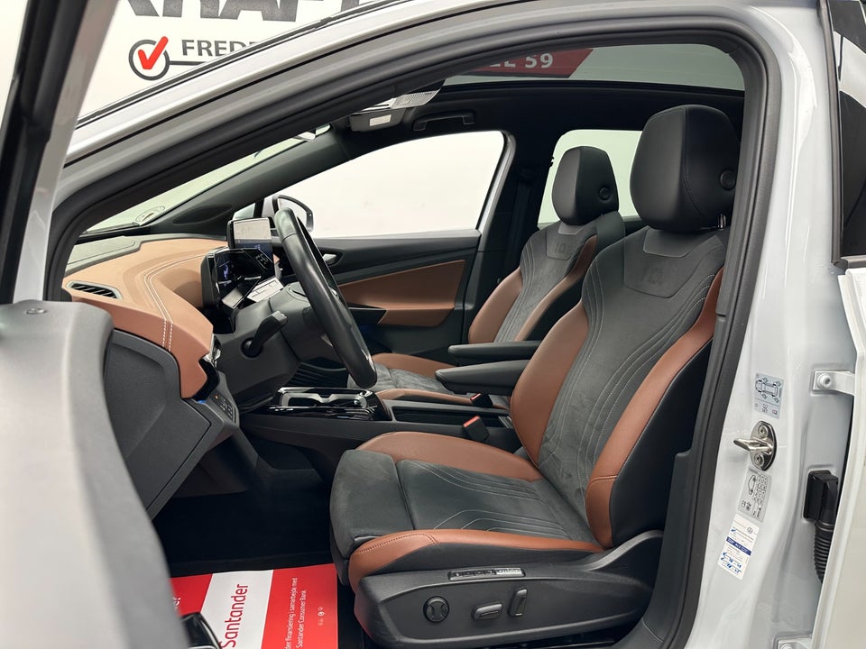 VW ID.4 77 Pro Performance Tech 5d