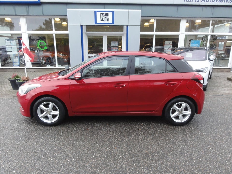 Hyundai i20 1,25 Trend 5d