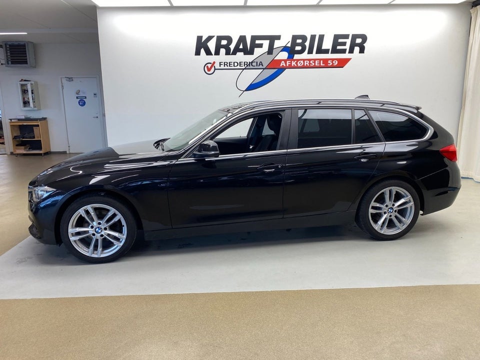 BMW 320d 2,0 Touring Executive aut. 5d