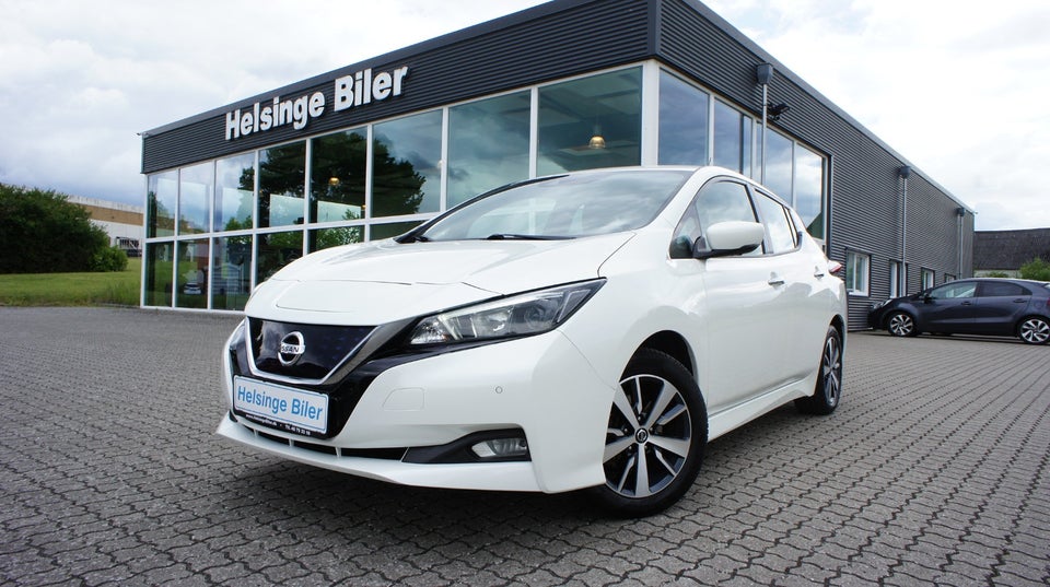 Nissan Leaf 40 Acenta 5d