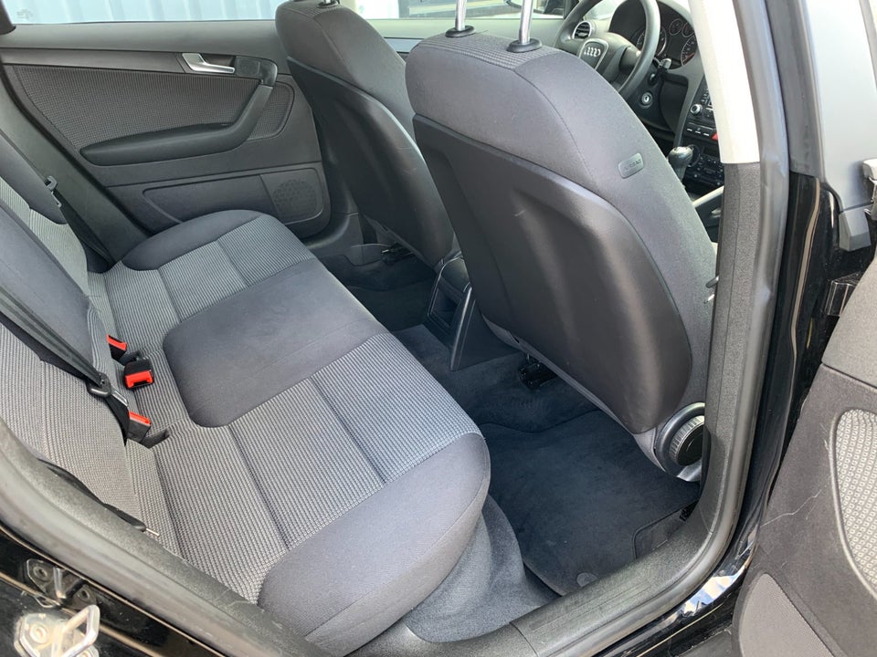 Audi A3 1,6 Ambition Sportback 5d