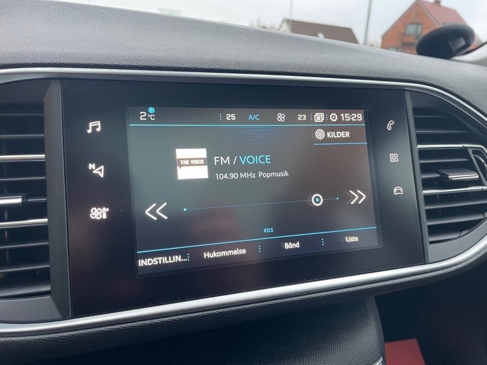 Peugeot 308 1,6 BlueHDi 120 Allure Sky SW 5d