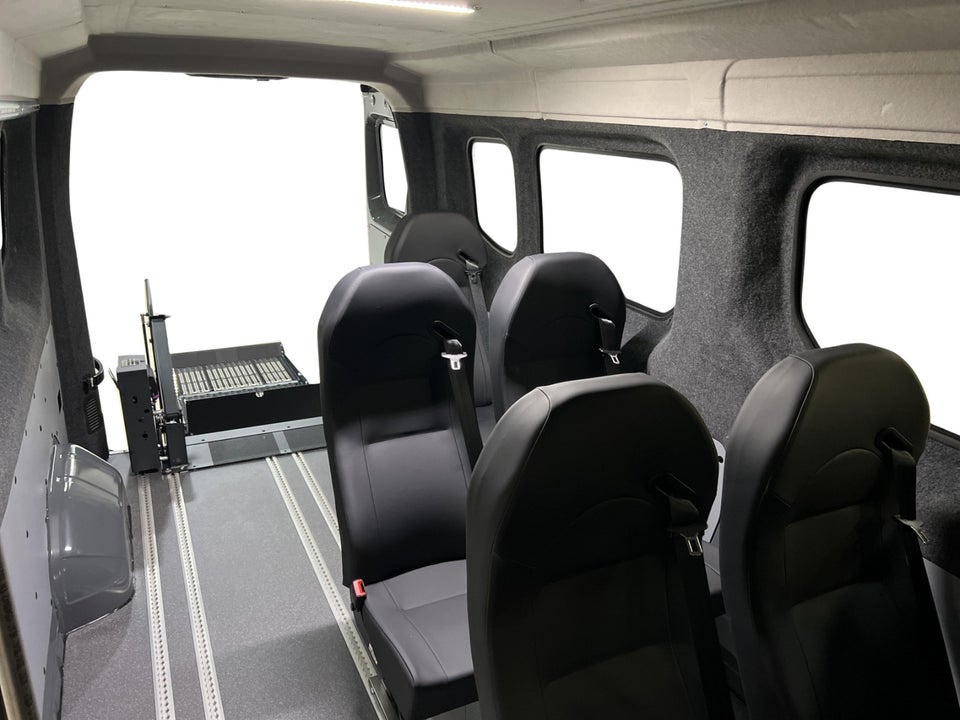 Renault Master V T35 87 E-Tech L3H2 Combi