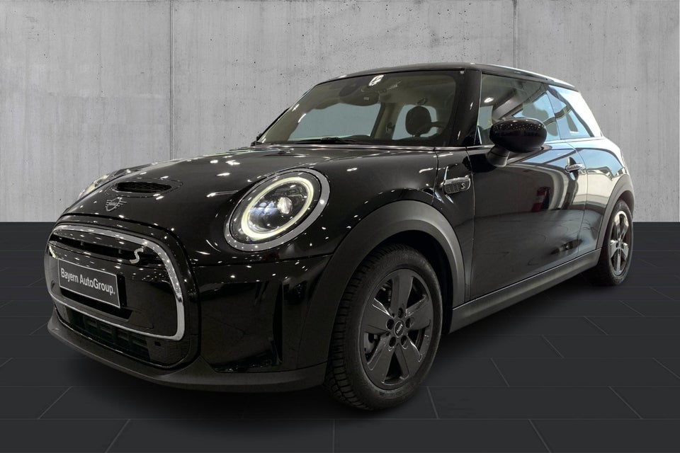 MINI Cooper SE Classic Trim 3d