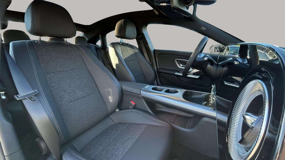 Mercedes CLA250+ electric Progressive Advance Plus 4d