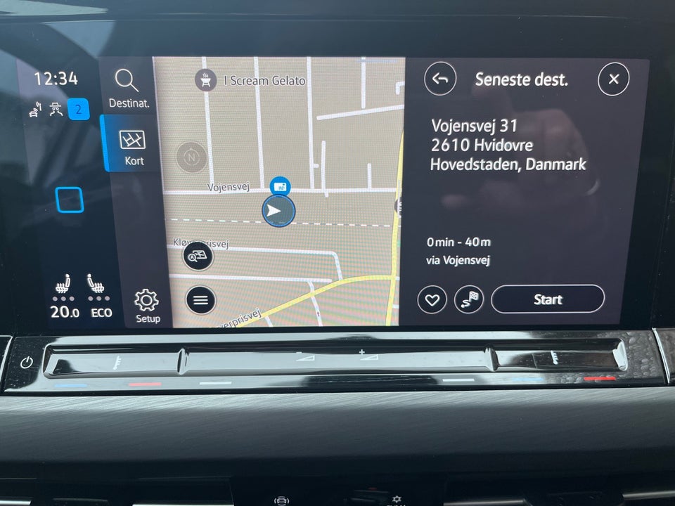 VW Golf VIII 1,4 eHybrid DSG 5d