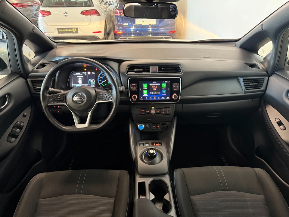 Nissan Leaf 40 Acenta 5d
