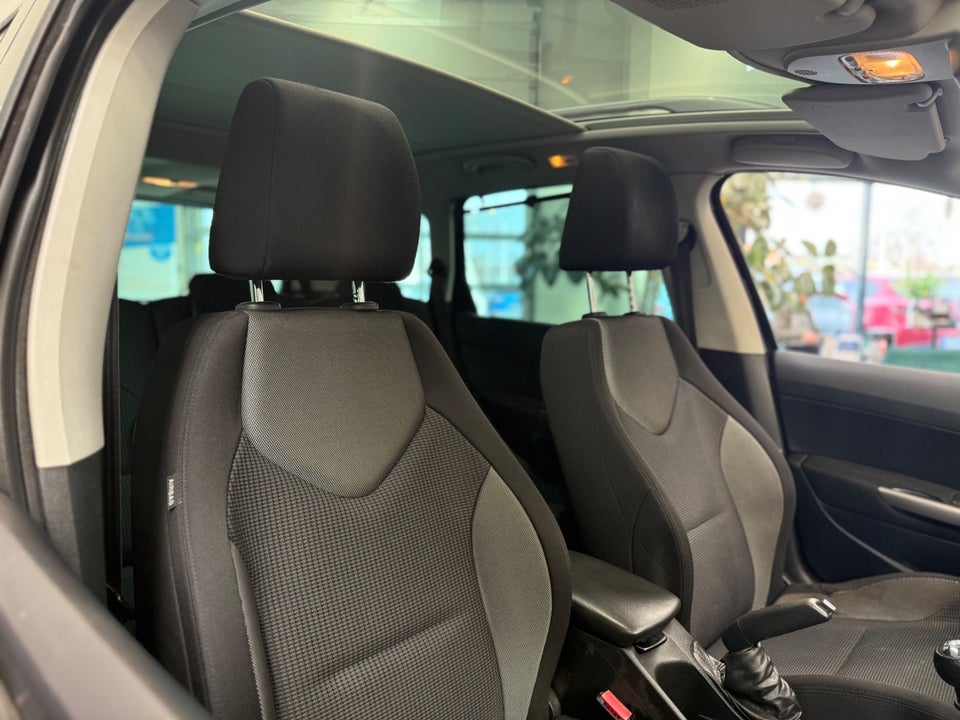 Peugeot 308 1,6 HDi 109 Comfort+ 5d