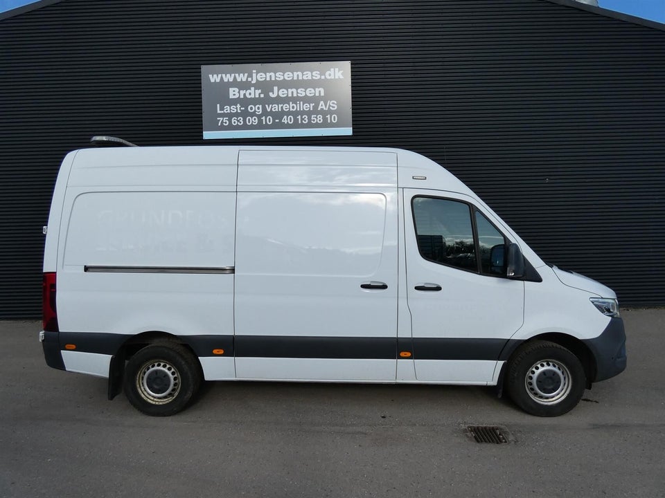Mercedes Sprinter 316 2,2 CDi A2 Kassevogn aut. RWD