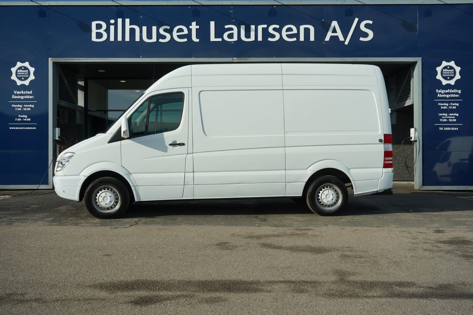 Mercedes Sprinter 316 2,2 CDi R2 Kassevogn aut. 5d