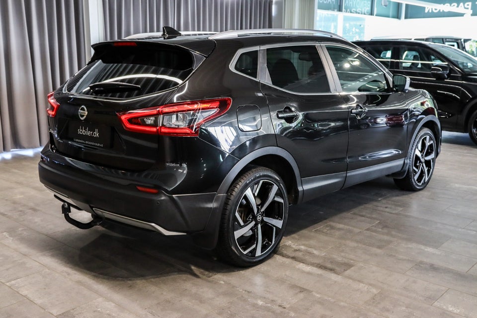 Nissan Qashqai 1,2 Dig-T 115 Tekna+ 5d
