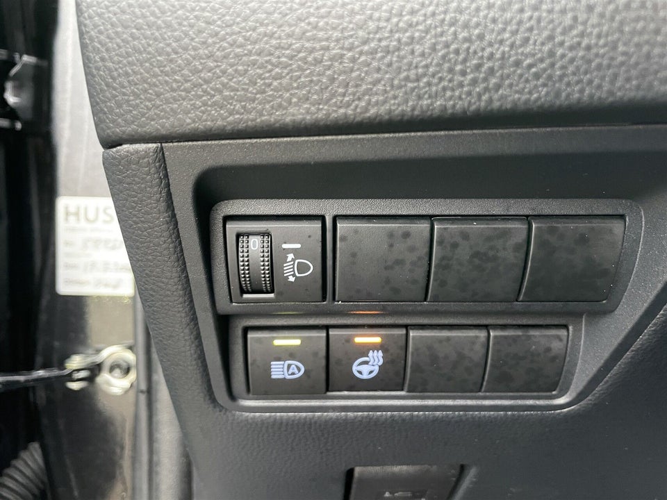 Toyota Yaris 1,5 Hybrid Style e-CVT 5d