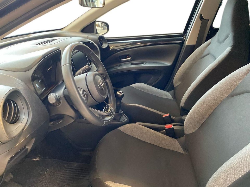 Toyota Aygo X 1,0 Active 5d