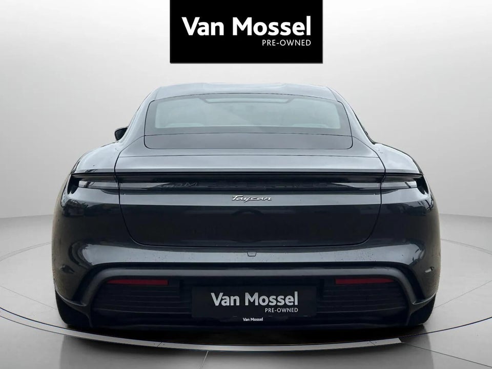 Porsche Taycan 4d