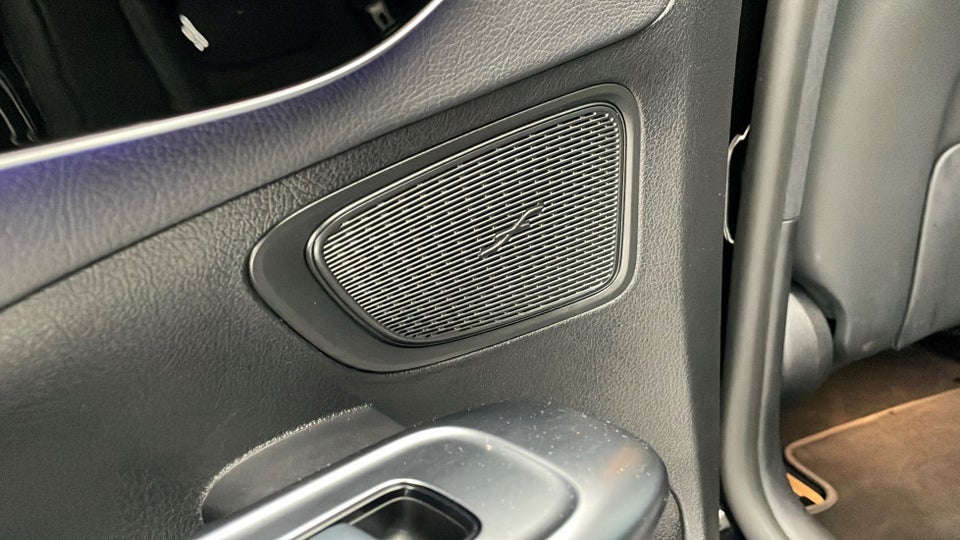 Mercedes C300 e 2,0 Business AMG stc. aut. 5d