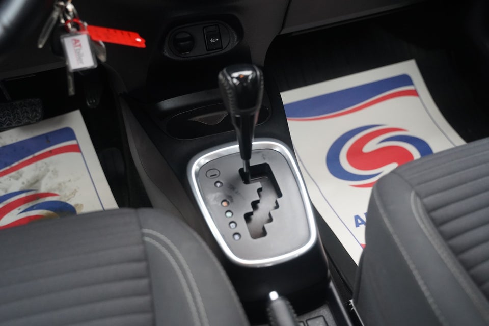 Toyota Yaris 1,5 Hybrid H2 e-CVT 5d