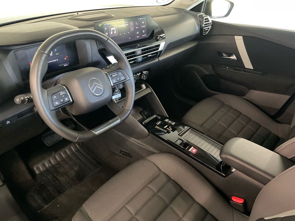 Citroën ë-C4 X 54 Plus 4d