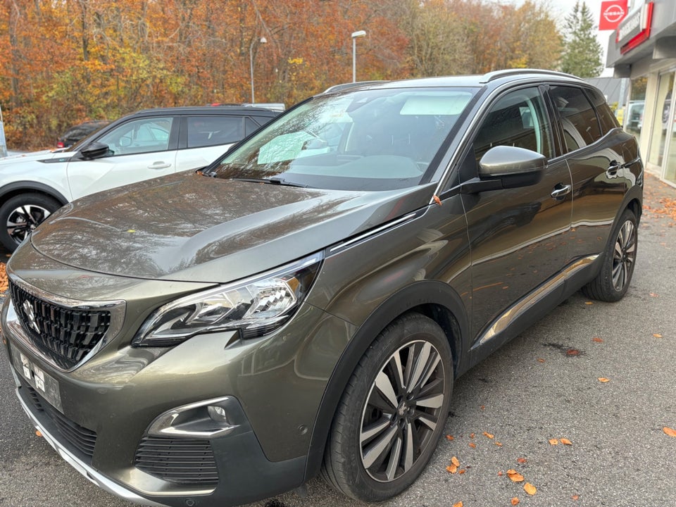 Peugeot 3008 1,2 e-THP 130 Allure 5d