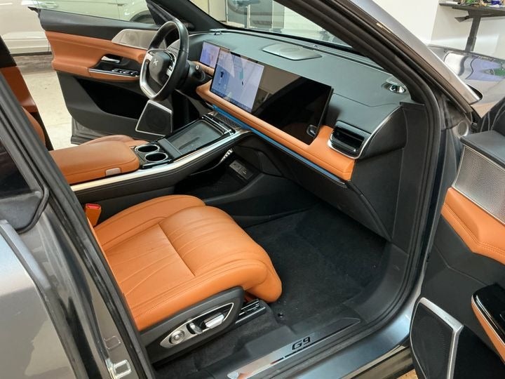 Xpeng G9 Performance 5d