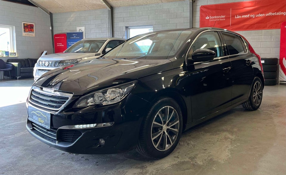 Peugeot 308 1,2 e-THP 130 Style 5d