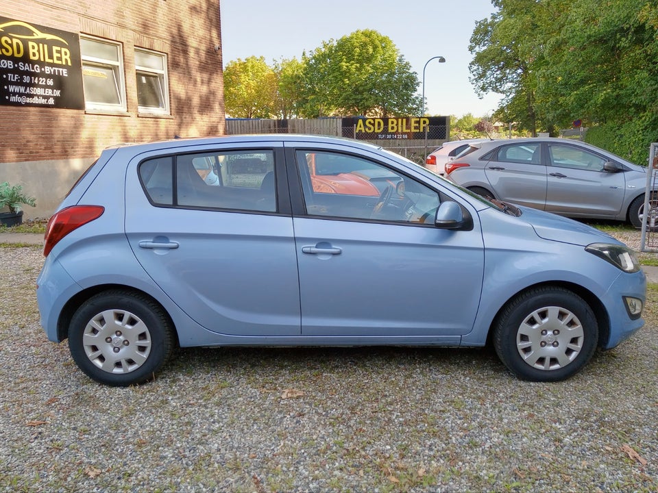 Hyundai i20 1,25 Comfort 5d
