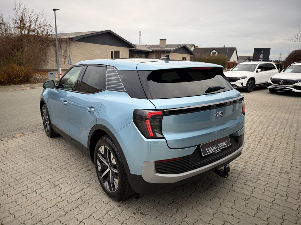 Ford Explorer 82 Premium Extended Range 5d