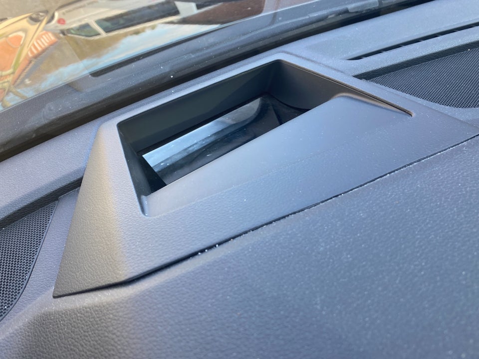 Audi Q5 40 TDi S-line quattro S-tr. 5d