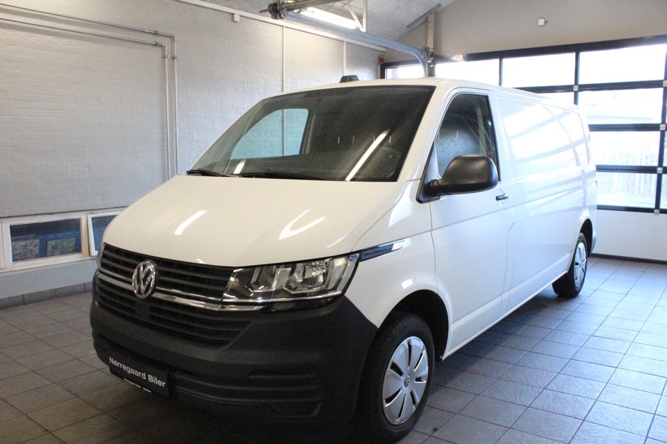 VW Transporter 2,0 TDi 150 Kassevogn DSG lang