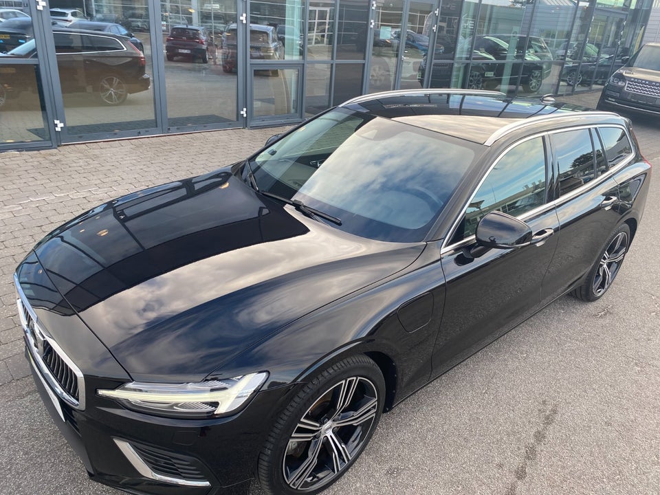 Volvo V60 2,0 T8 ReCharge Inscription aut. AWD 5d