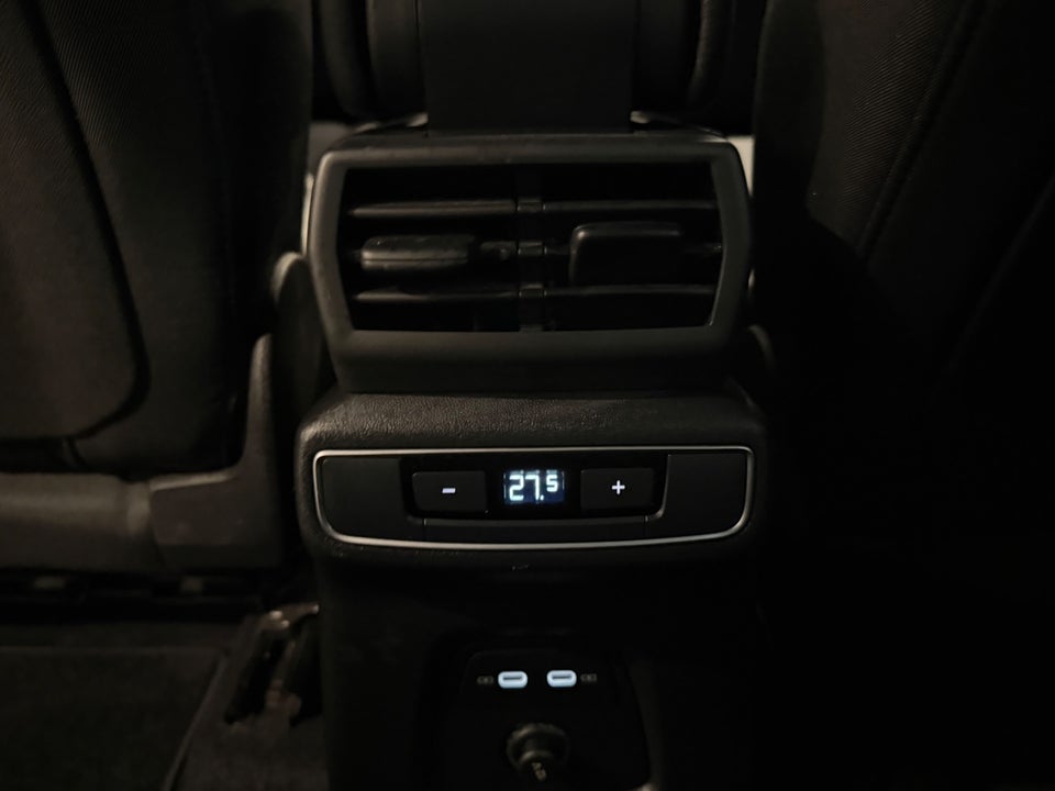 Audi Q4 e-tron 45 S-line 5d