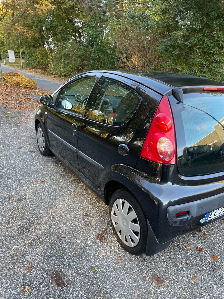 Peugeot 107 1,0 Trendy 5d