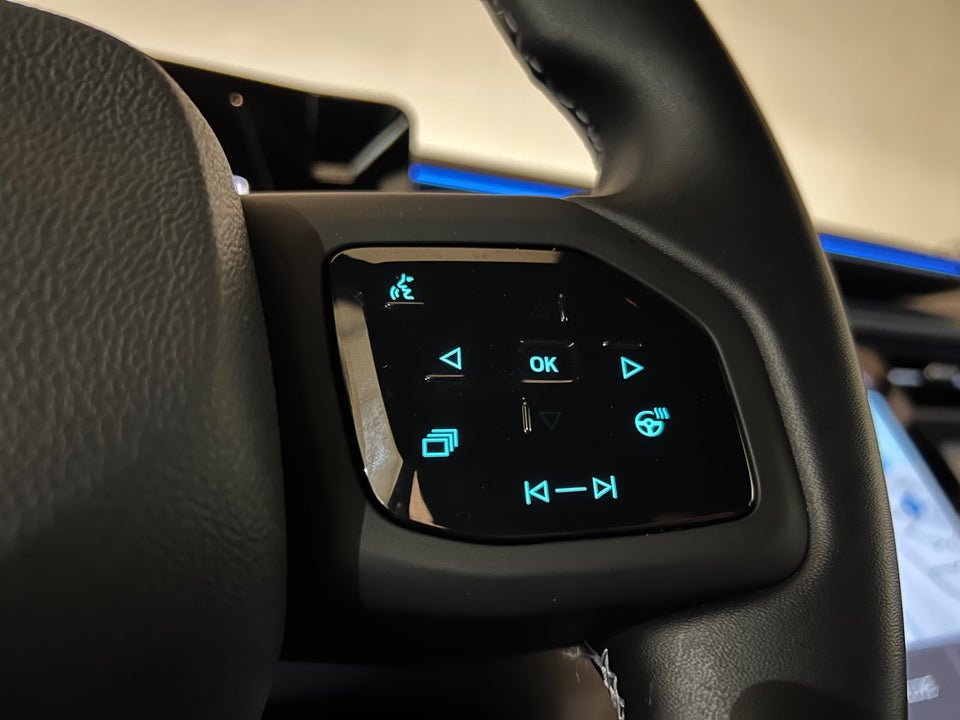 Ford Capri 84 Premium Extended Range AWD 5d