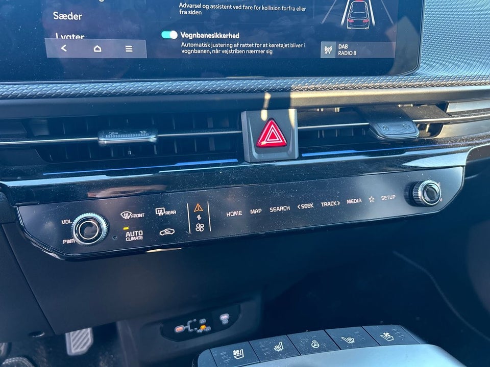 Kia EV6 84 Long Range Upgrade 5d