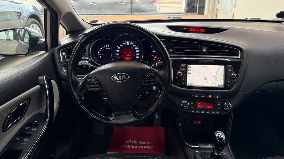 Kia Ceed 1,0 T-GDi Premium 5d