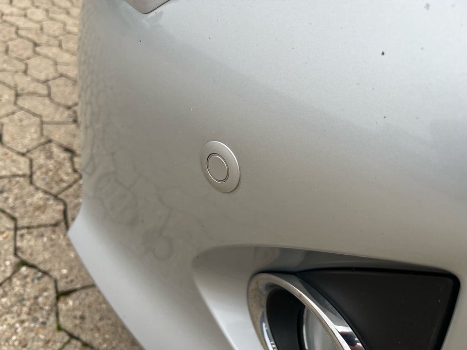 Toyota Auris 1,6 T2 Premium Comfort 5d